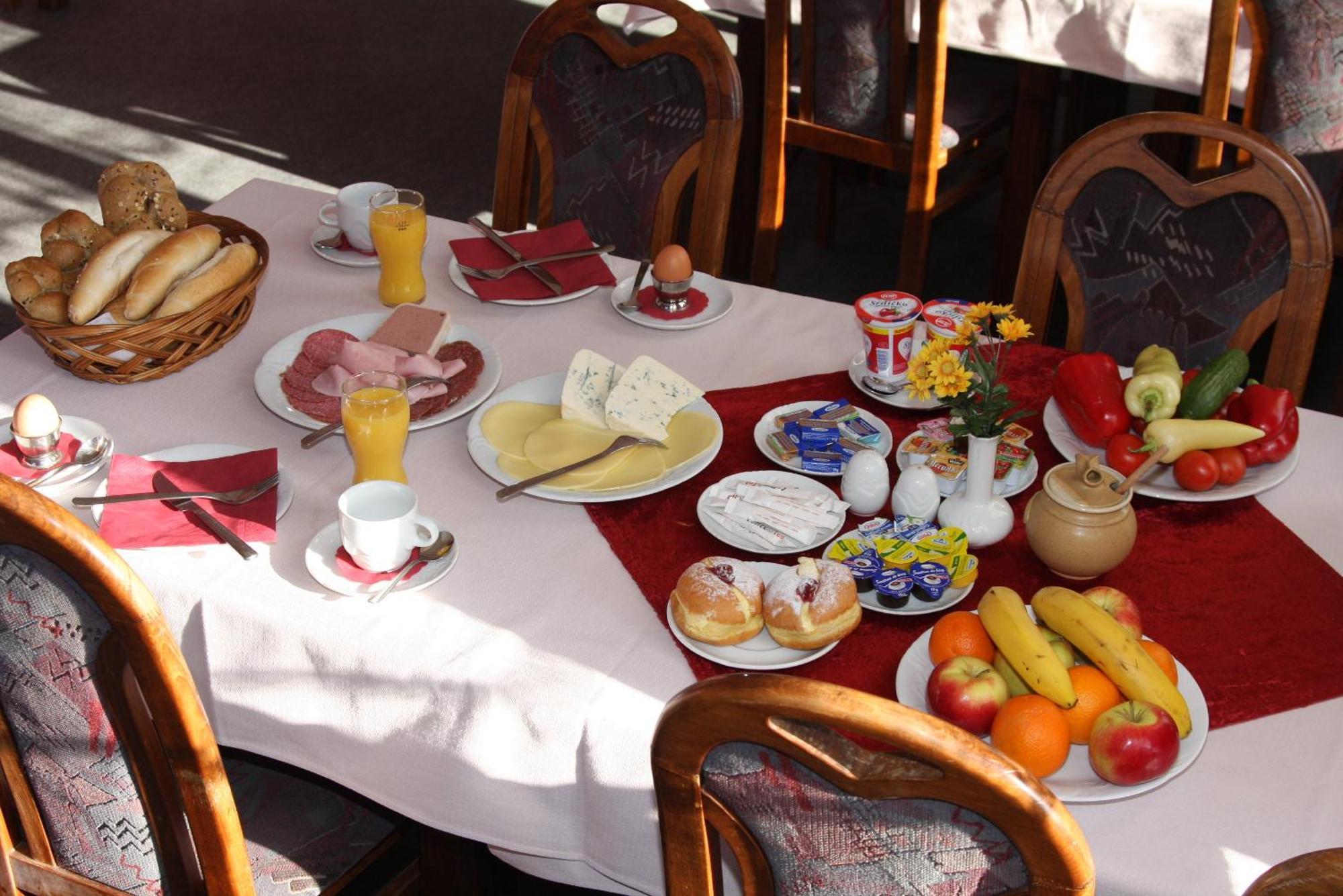Hotel Srejber Červený Kostelec Екстериор снимка